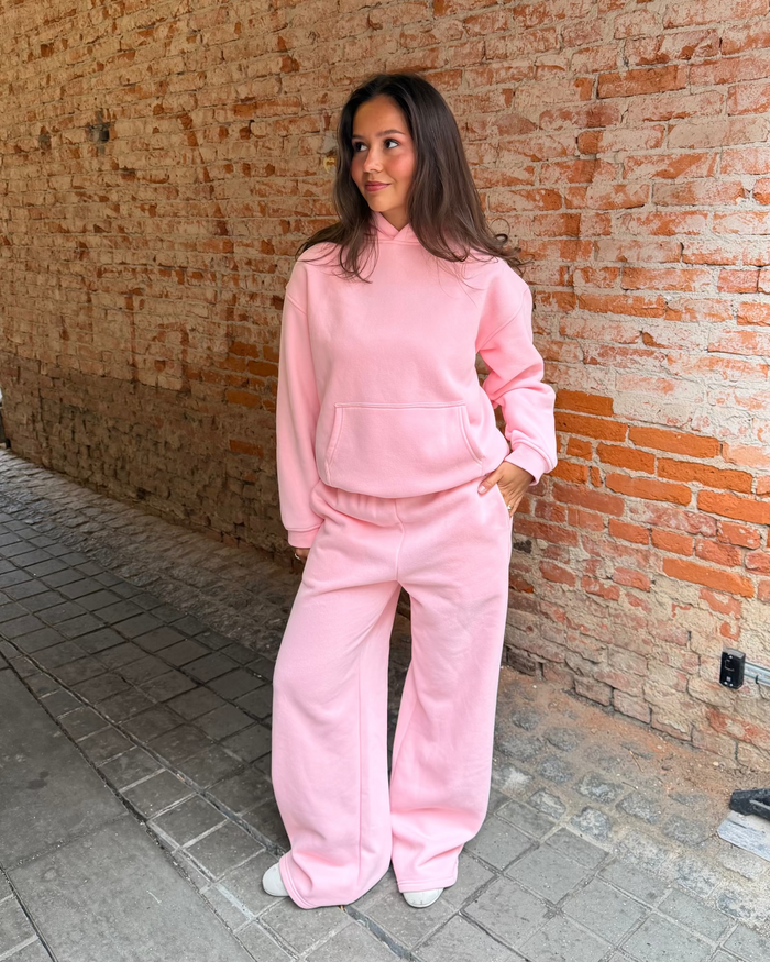 BAGGY SWEATPANTS - LIGHT PINK