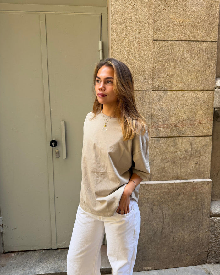ACE BOXFIT TEE - TAUPE