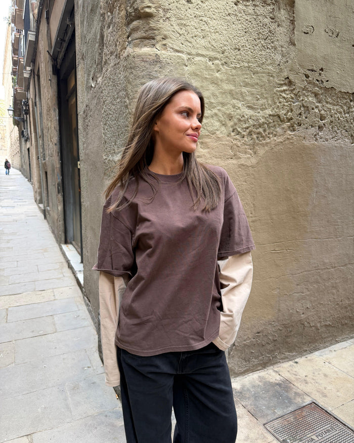 ALVIA LAYERED TEE - DARK BROWN/BEIGE