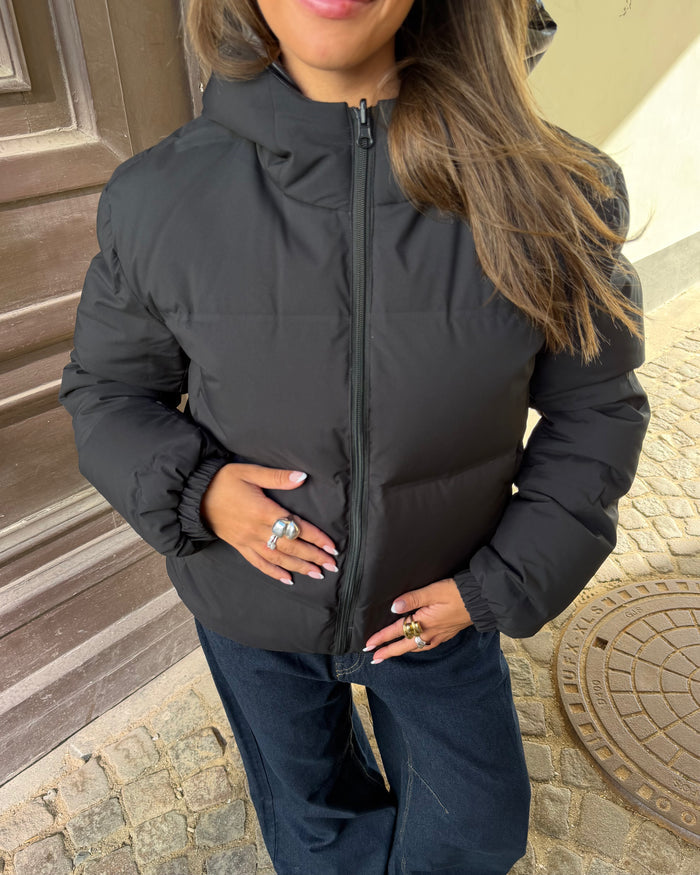 ALMA DOWN JACKET i black – billede 2