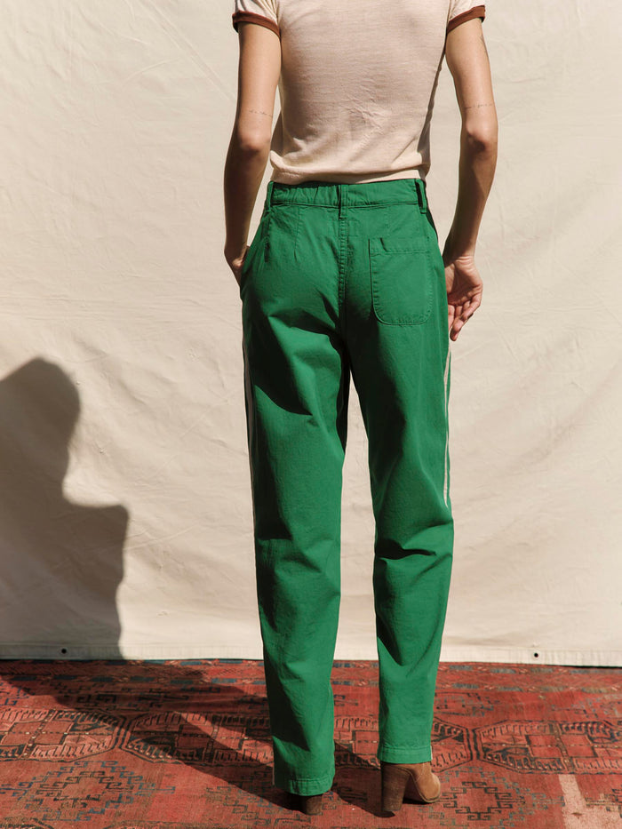 Gray baker striped trouser in kelly green