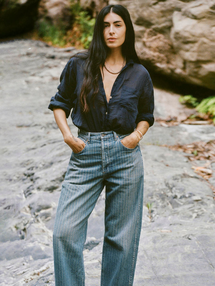Gray buckleback jean in washed indigo stripe