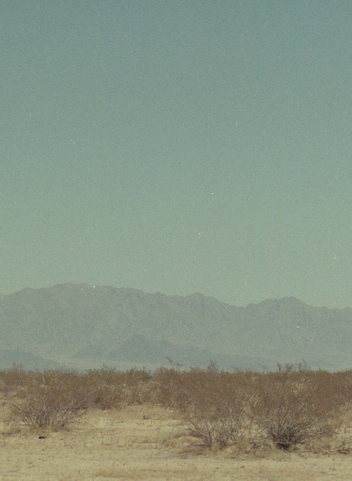 33 mobile-hide