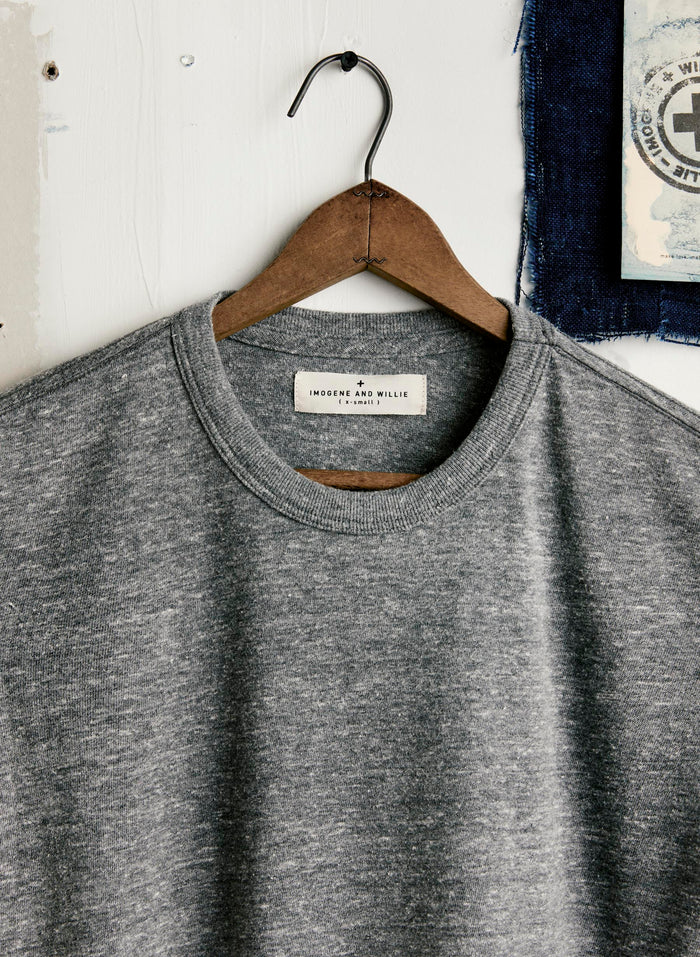 Dim Gray classic knit heather grey crew
