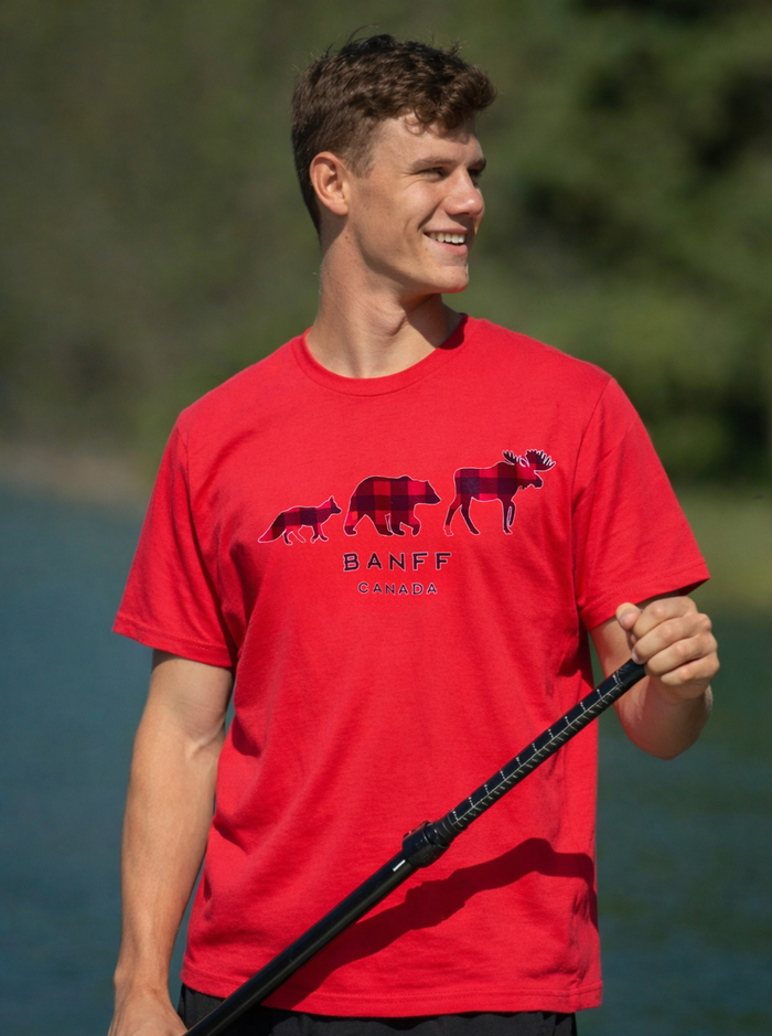 Comfort Red 3 Animals with Banff T-Shirt