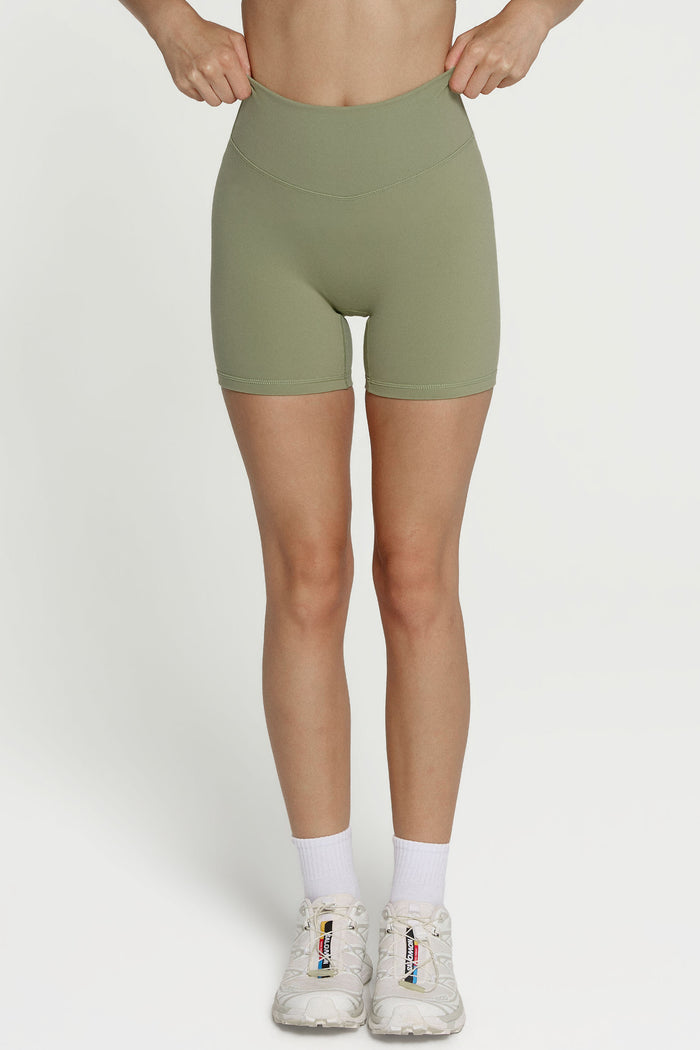 Core Shorts 5" - Matcha