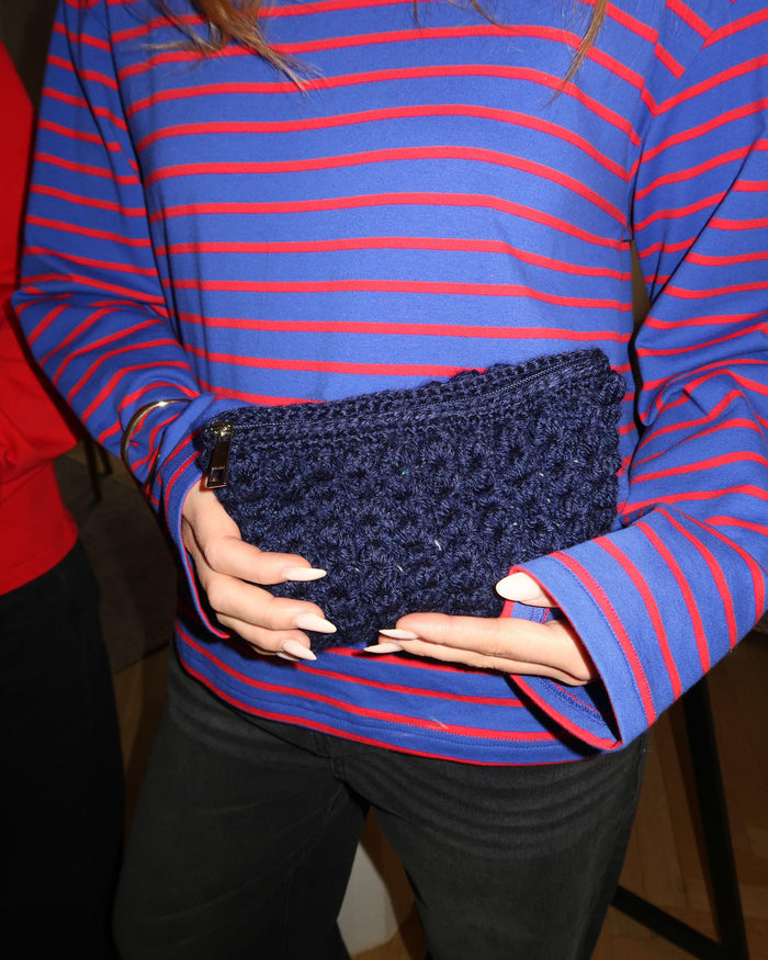 CROCHET CLUTCH - NAVY