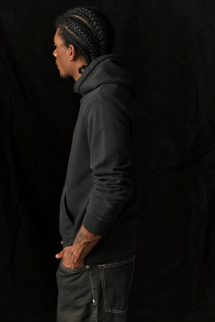 Black davenport hoodie in faded black