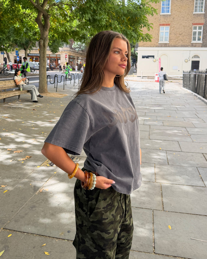 DUA TEE KORTÆRMET - GREY - Dinvintageshop