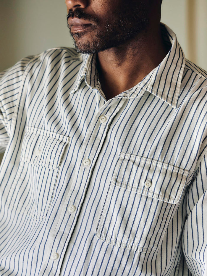 Gray earl navy stripe