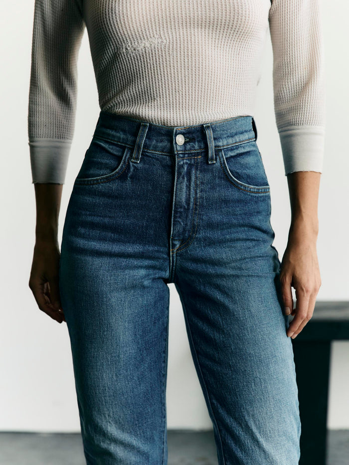 Light Gray elizabeth dakota