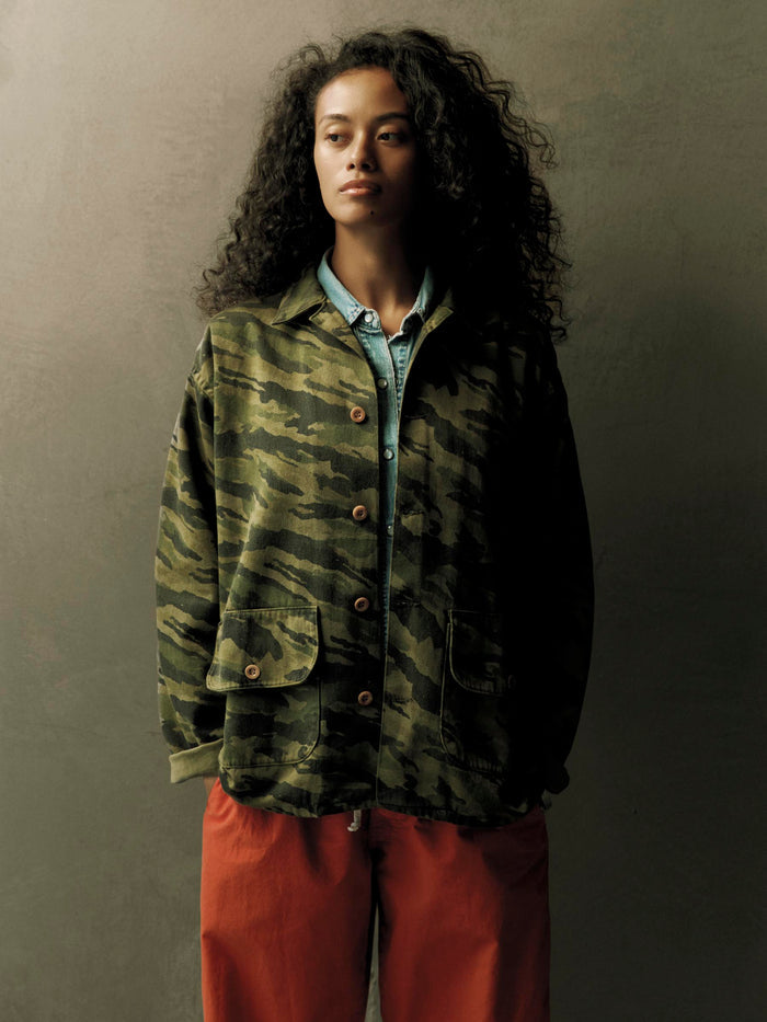 Black fatigue jacket in brushstroke camo