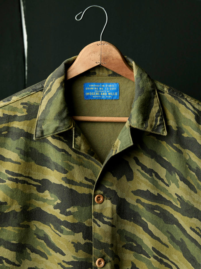 Black fatigue jacket in brushstroke camo