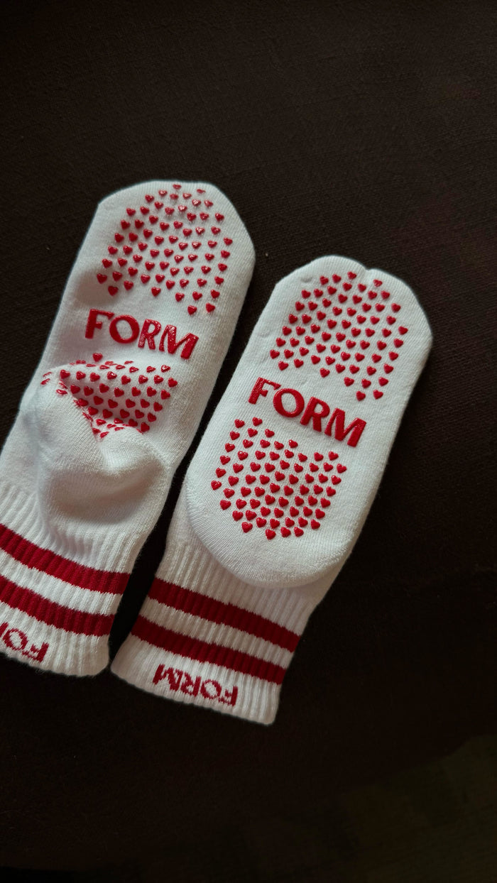 FORM Grip Socks - White/Cherry