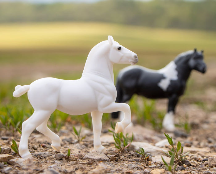 Horse Foal Surprise | Peaceful Gardens