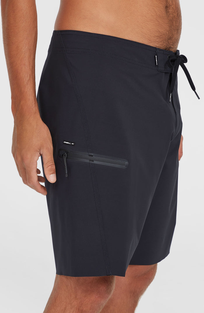 Hyperfreak Tech Solid 19'' Boardshorts | Black Out