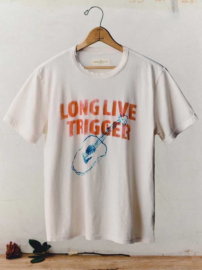 Gray i+w x willie nelson "trigger" tee