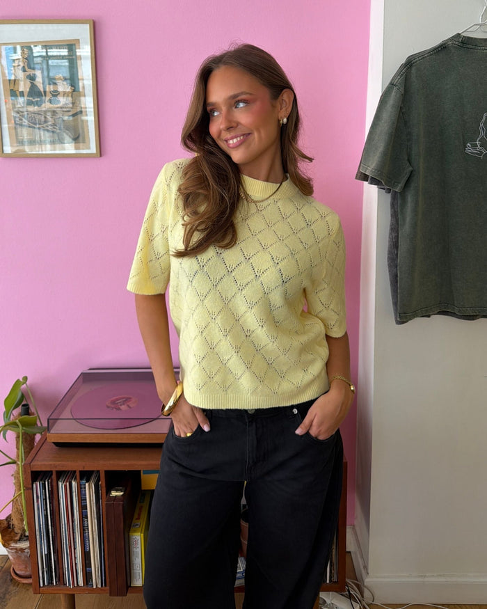 KAI STRIK - BUTTER YELLOW