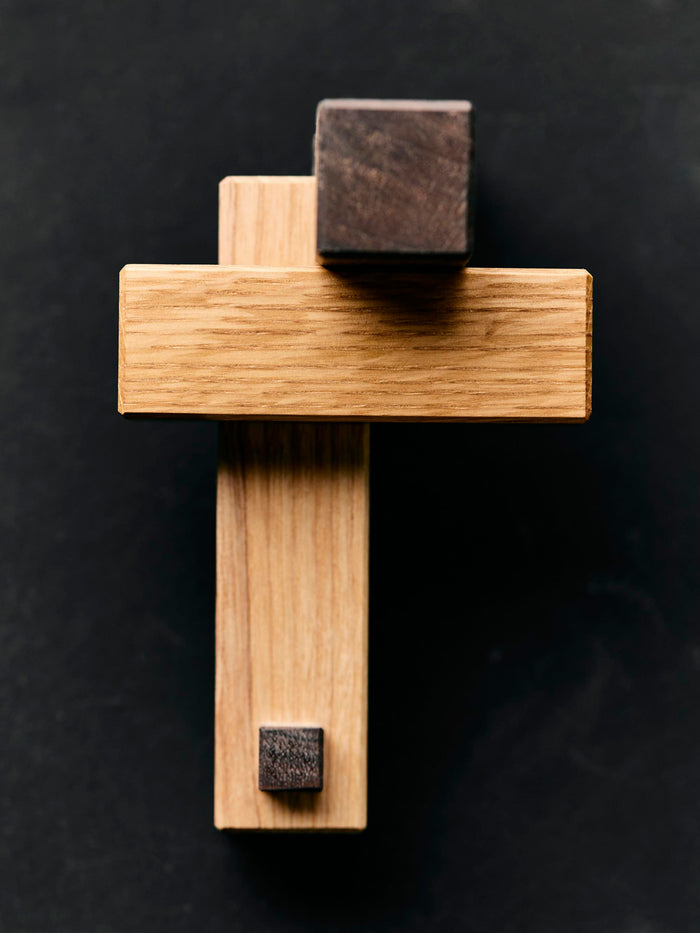 Black kigumi wall hook