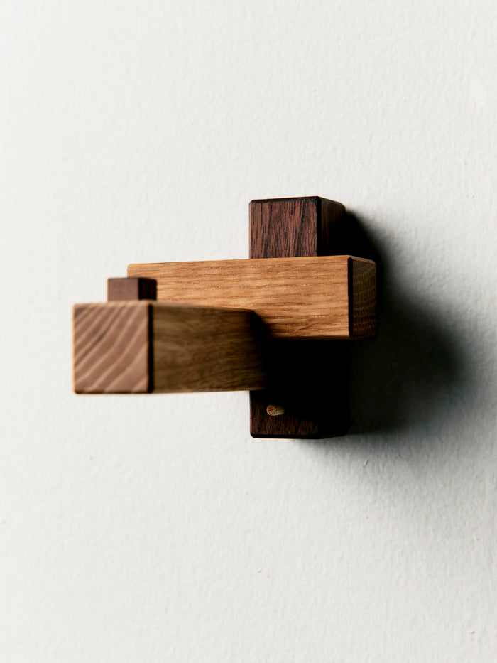Beige kigumi wall hook