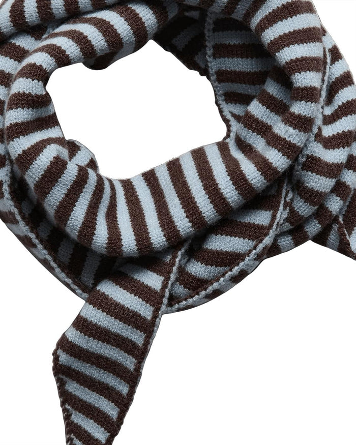 KOMMA TRIANGLE SCARF - CASHMERE BLUE / HOT FUDGE