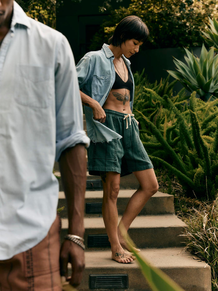Dark Slate Gray lagos lounge short in spruce