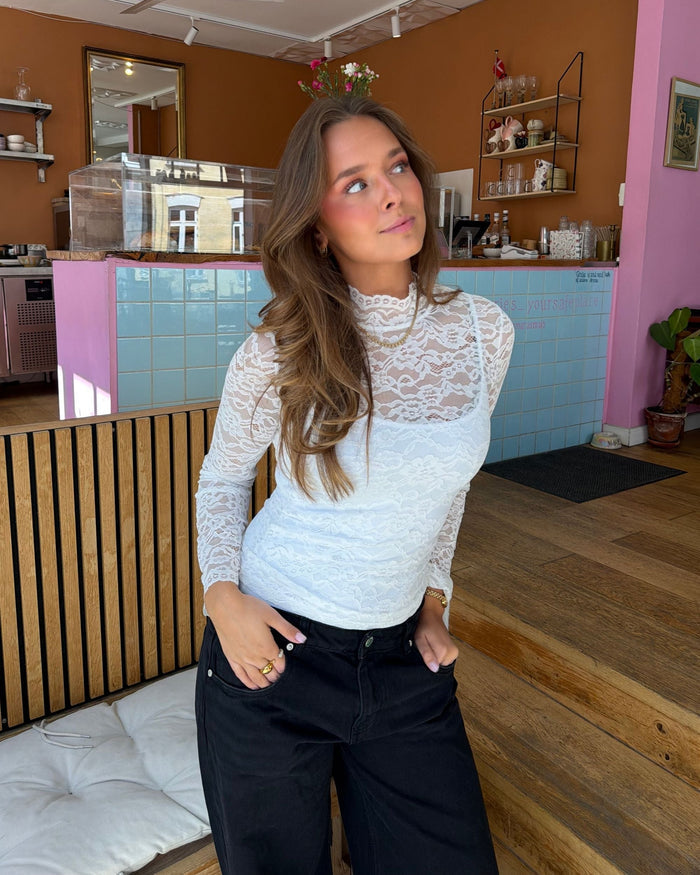 LEXI LACE TOP - WHITE