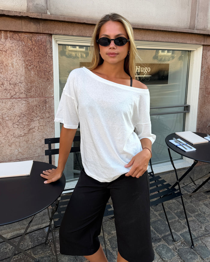 LIVA OFF-THE-SHOULDER TOP - WHITE