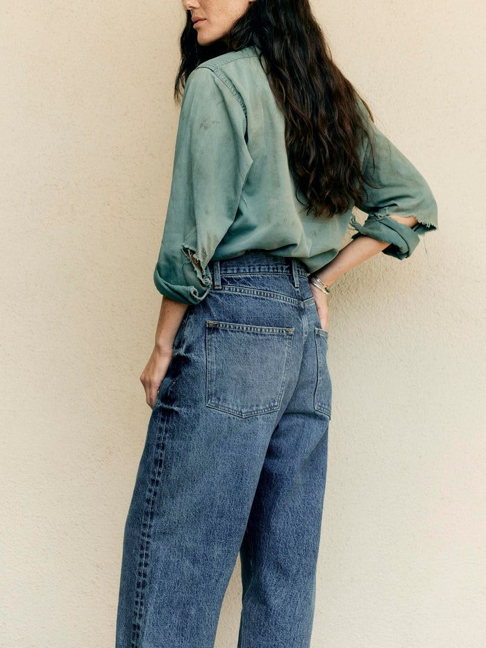 Gray lucie newport