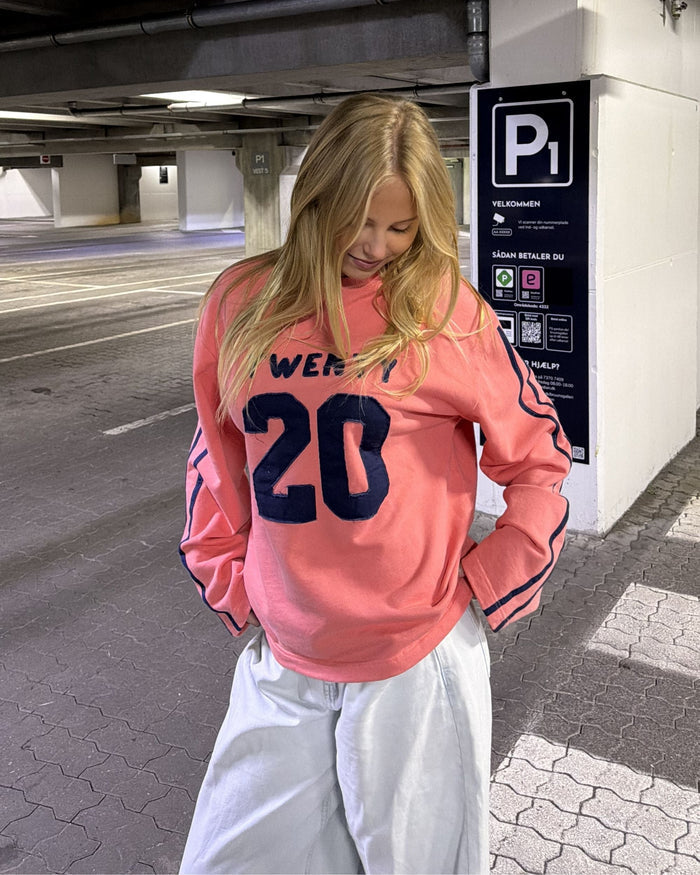 MACHO TEE - CORAL