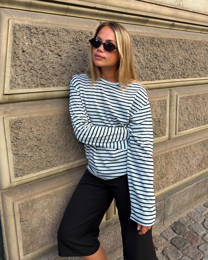 MALIA STRIPE TEE - LT BLUE/NAVY