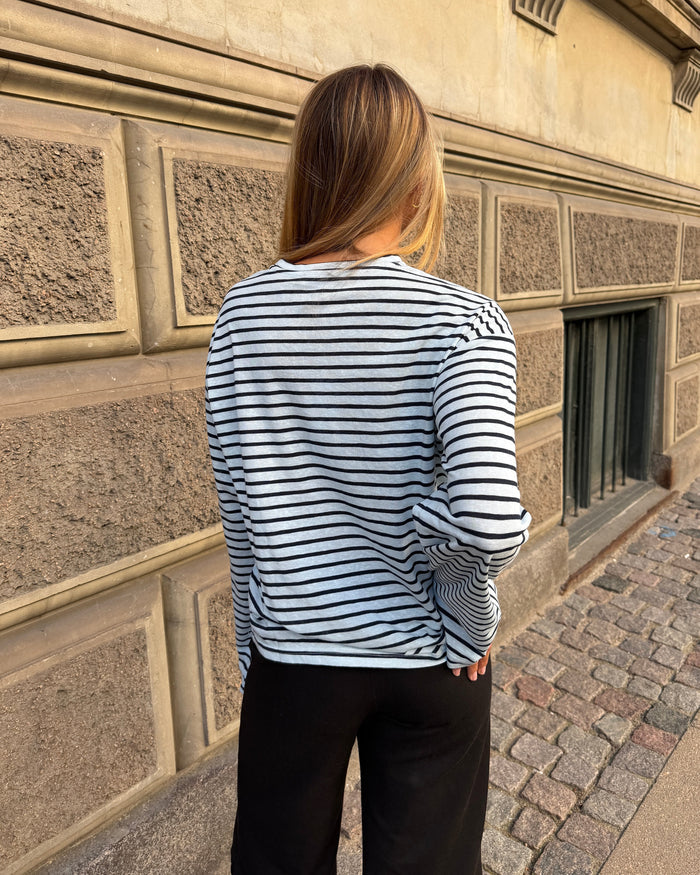 MALIA STRIPE TEE - LT BLUE/NAVY