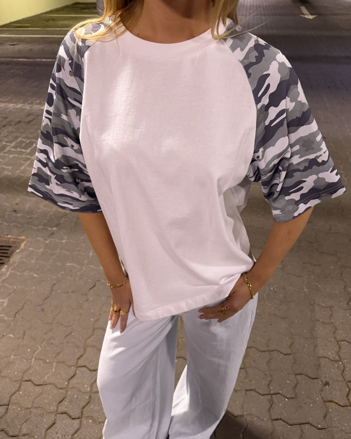 MARIE TEE - WHITE/GREY