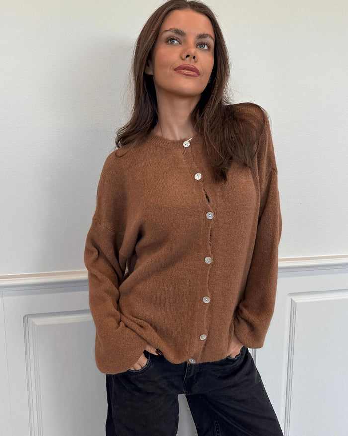 MOLLI CARDIGAN - BROWN
