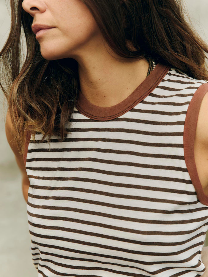 Gray muscle tank in brown stripe