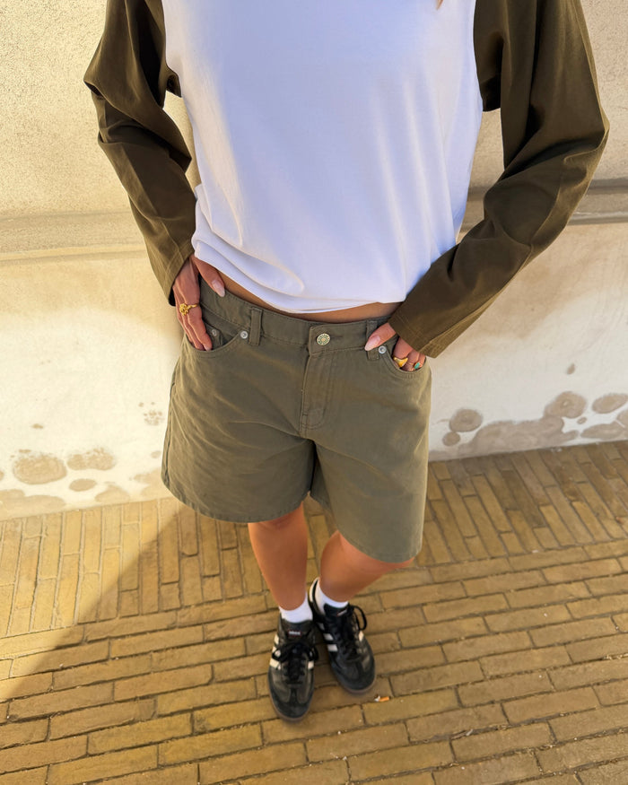 OLIVIA JORTS - DARK GREEN
