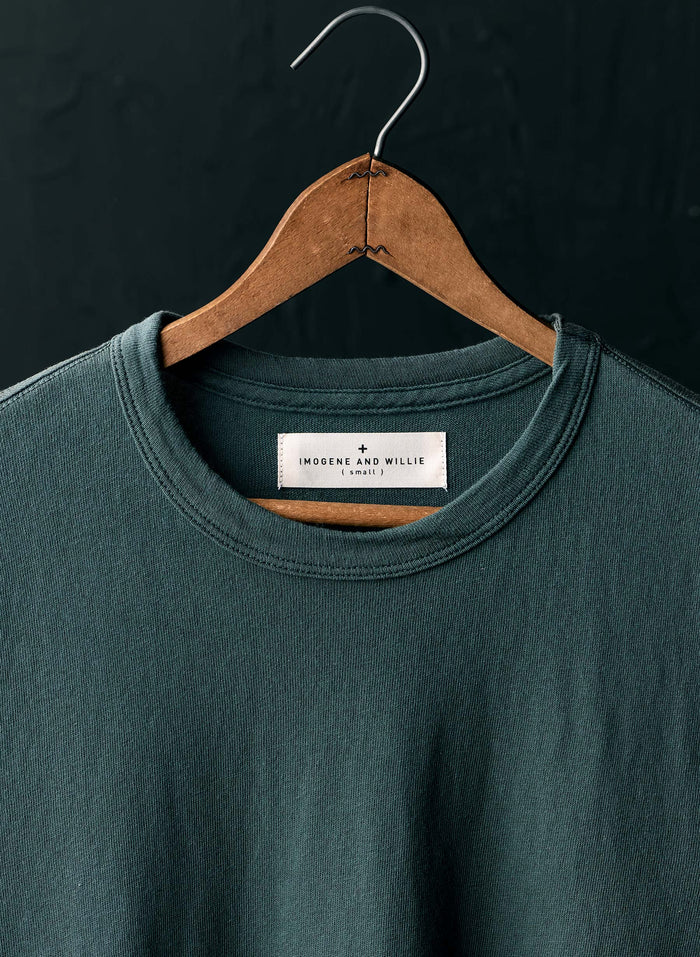 Black spruce knit midweight crew