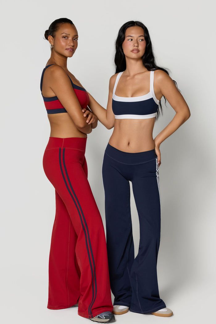 Straight Neck Bra - Ruby/Navy
