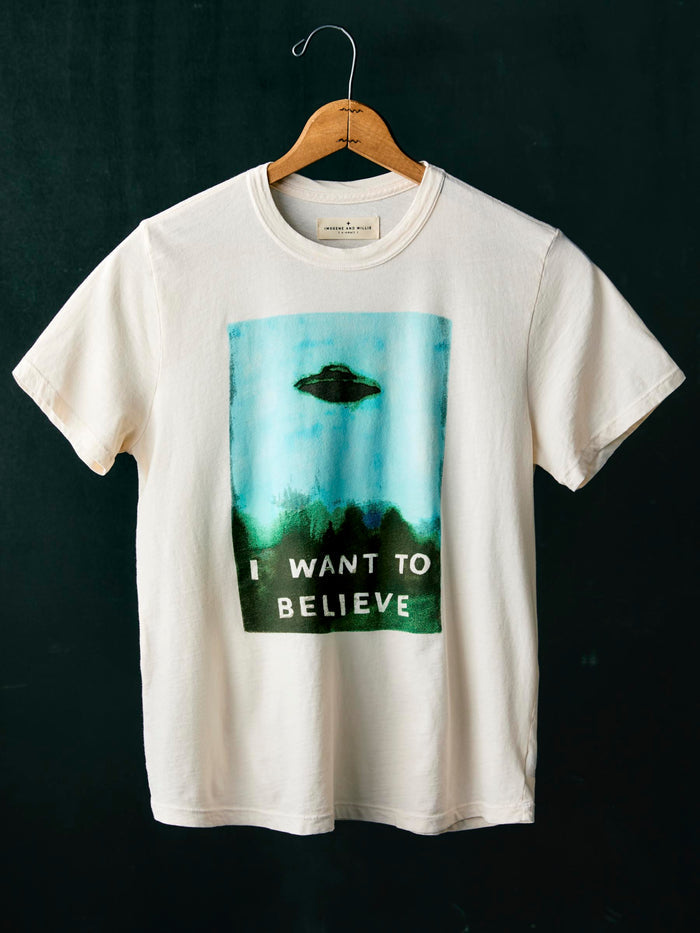 Black the "believe" tee