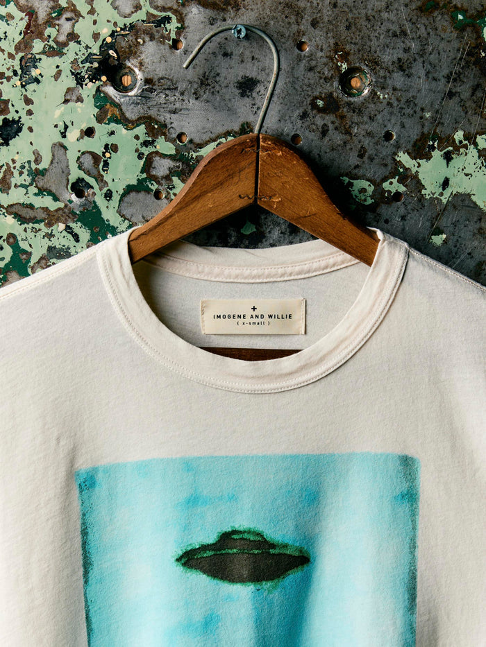 Gray the "believe" tee