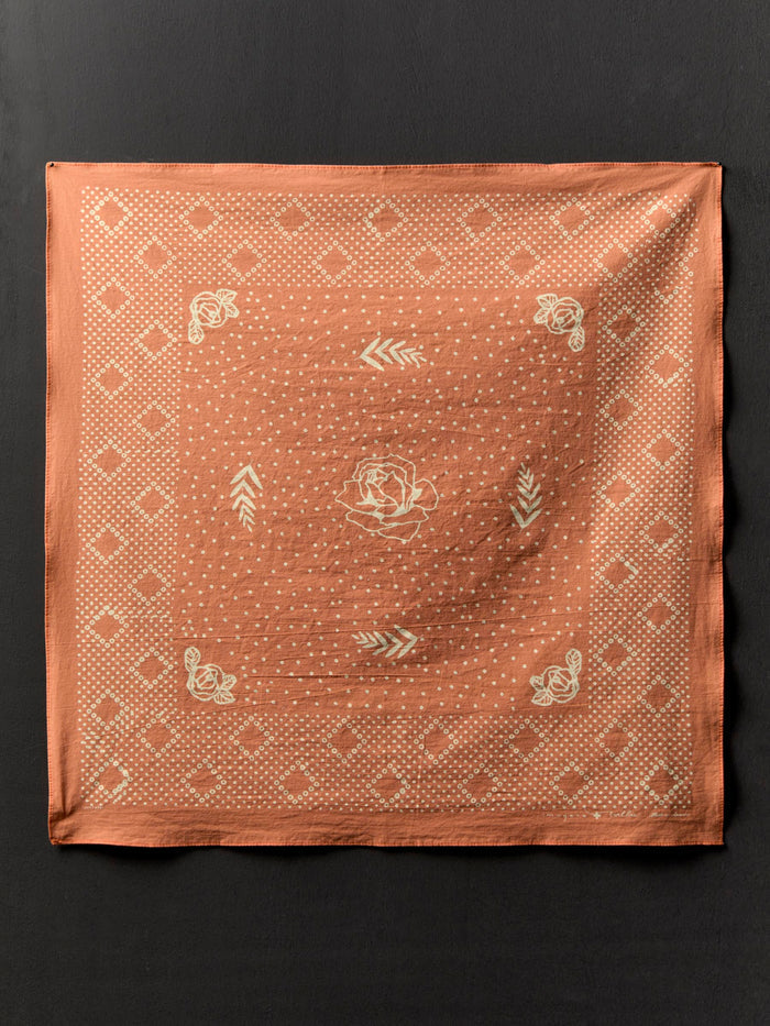 Sienna the "by any other name" bandana