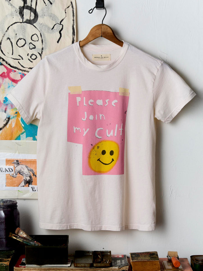 Gray the "cult" tee