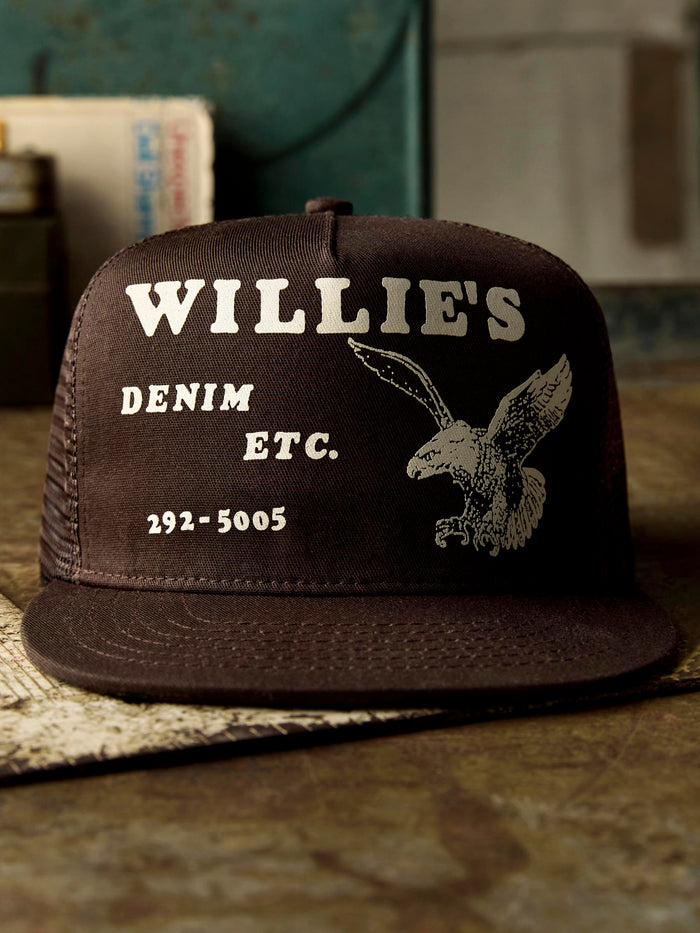 Black the "eagle" trucker