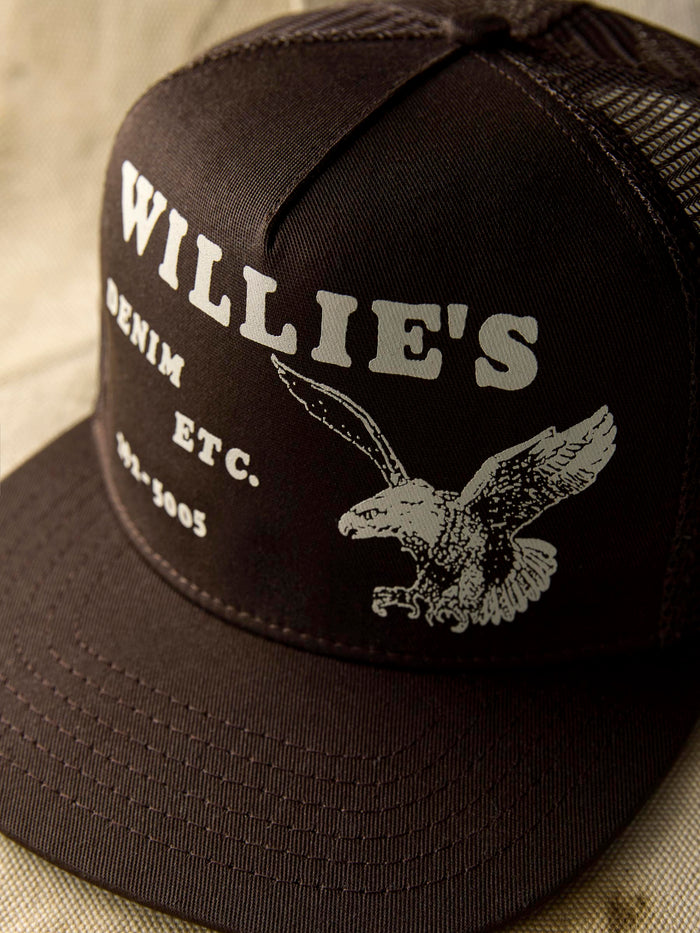 Black the "eagle" trucker