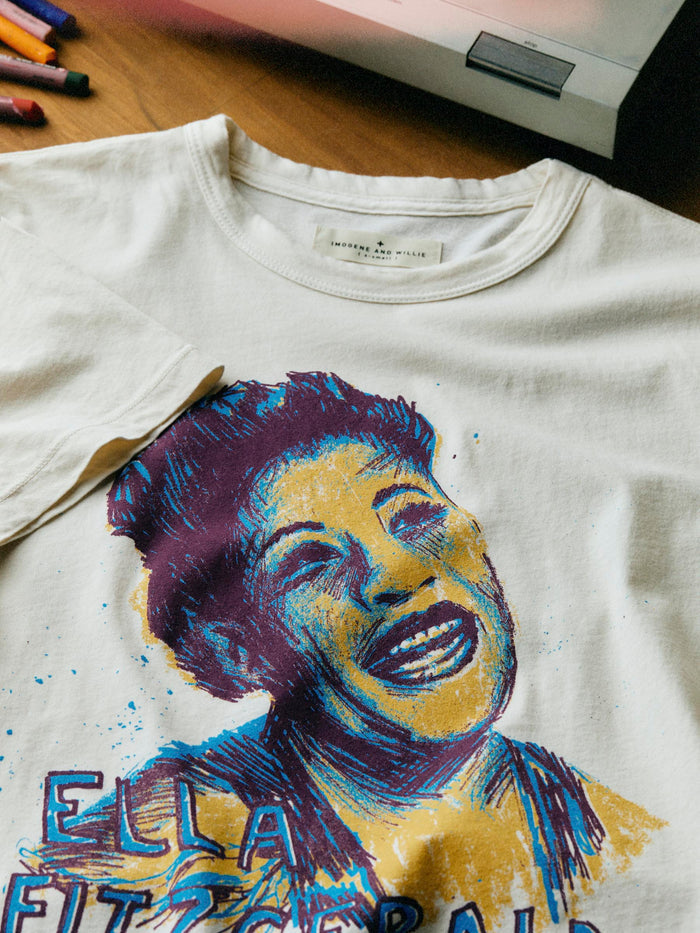 Gray the "ella" tee