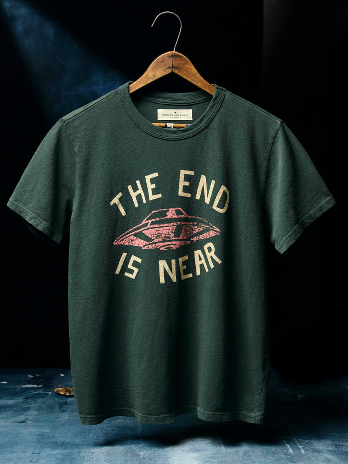 Black the "end is near" tee in spruce