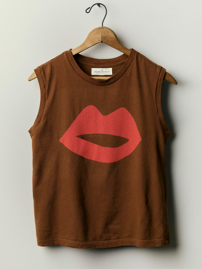 Light Gray the "kiss" muscle tee