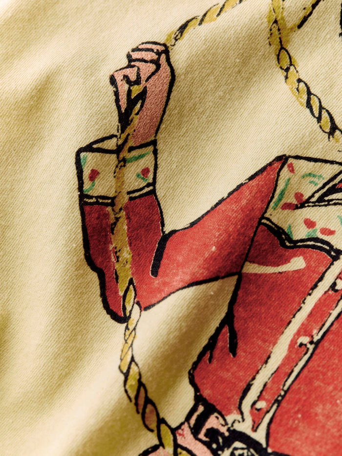 Pale Goldenrod the "lasso" drop tee