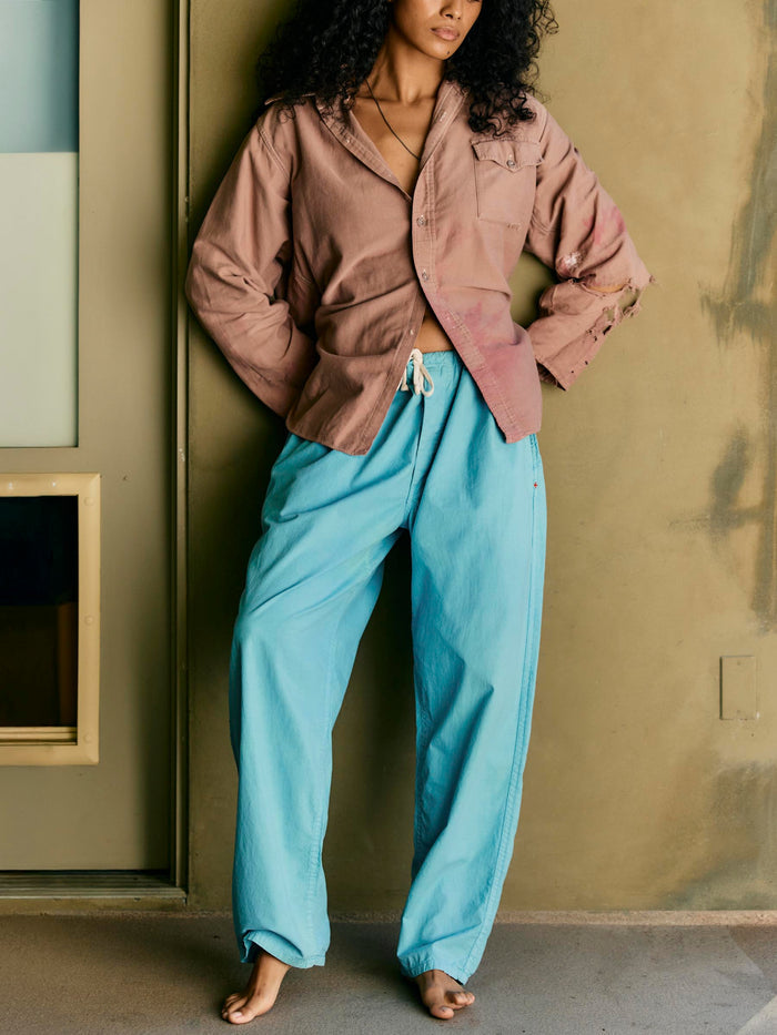 Dark Khaki the lounge pant in aqua poplin