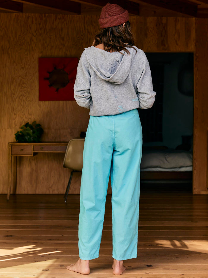Black the lounge pant in aqua poplin